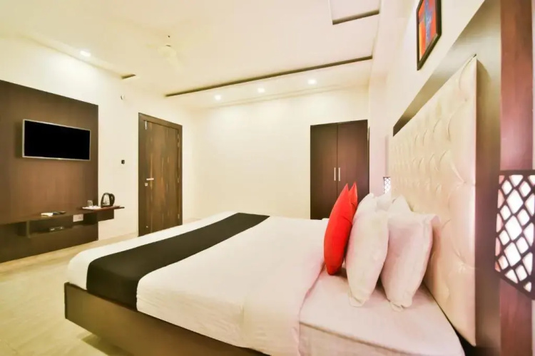 Hotel G20 Inn