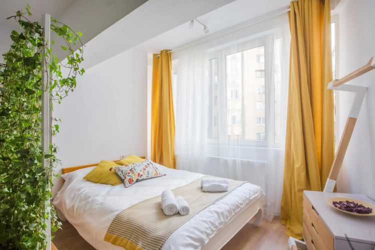 Central Garden by CityLife Suites