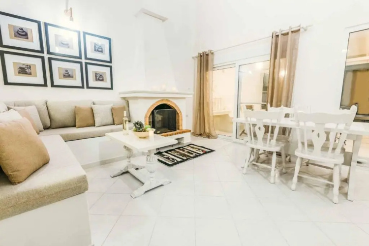 Ammos Beach House