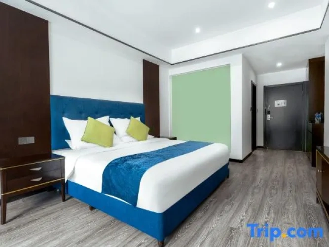 Deluxe Double room with view