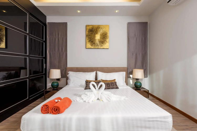 La Ville Phuket Pool Villa