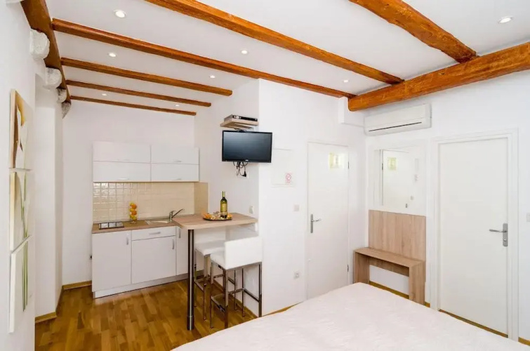 Apartments Raic