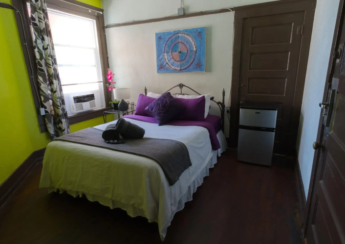 Lucky D's Hostel