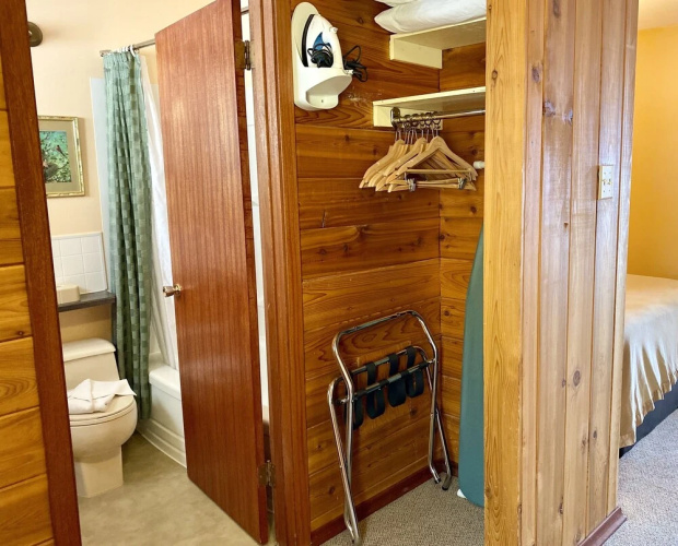 Rocky Mountain Springs Lodge