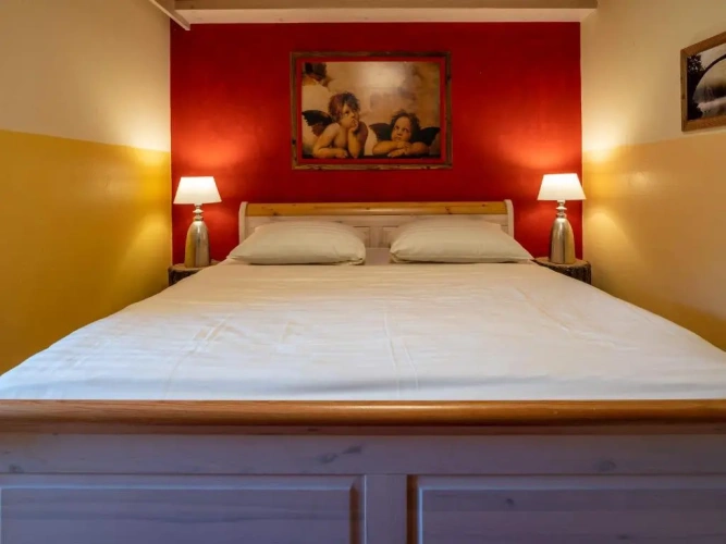 3 Bedrooms Apartment