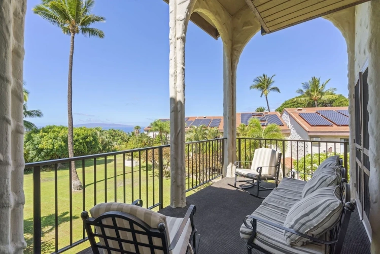 Standard room with balcony and with ocean view