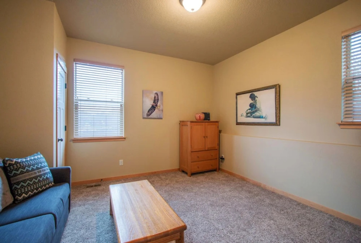 Redtail 30 Day Minimum 3 Bedroom Home by RedAwning