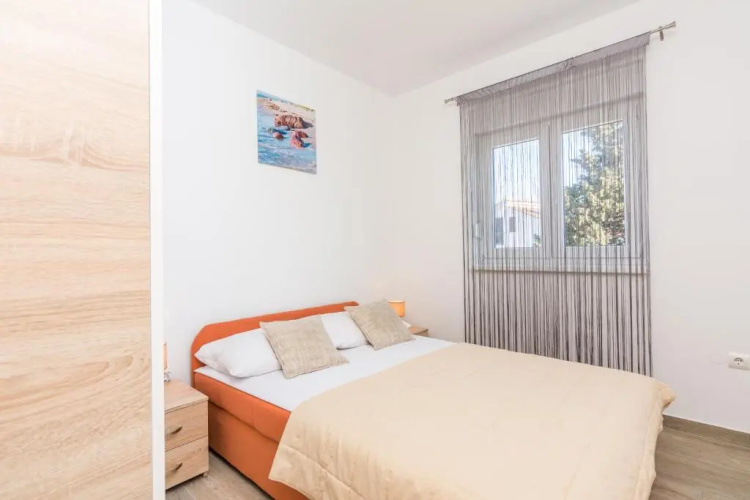 Pasko 3 modern furnished ap for 7