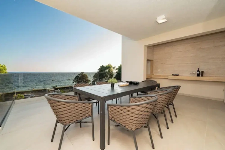 1 Bedroom Luxury Apartment