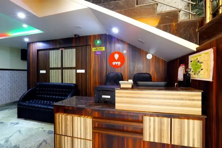 Greens Residency by OYO Rooms