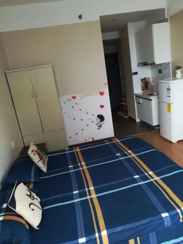 Standard Double room with city view