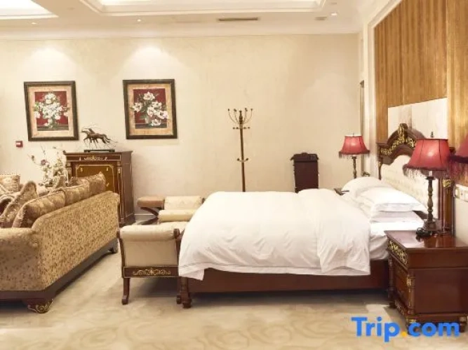 Presidential Suite