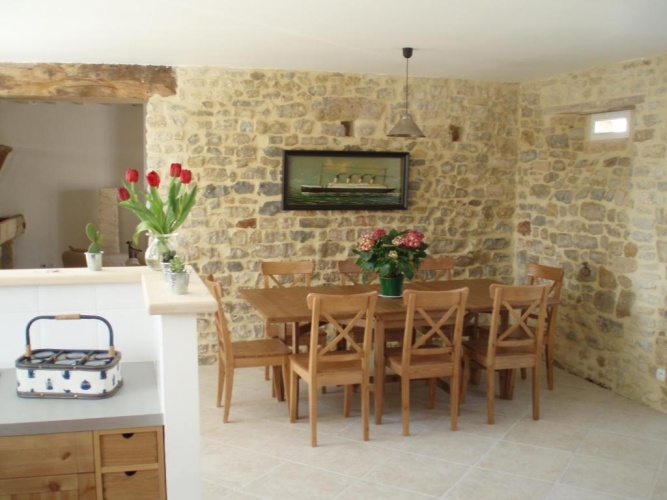 3 Bedrooms Cottage