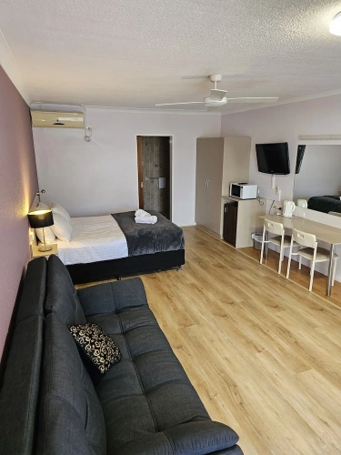 1 Bedroom Deluxe Double room