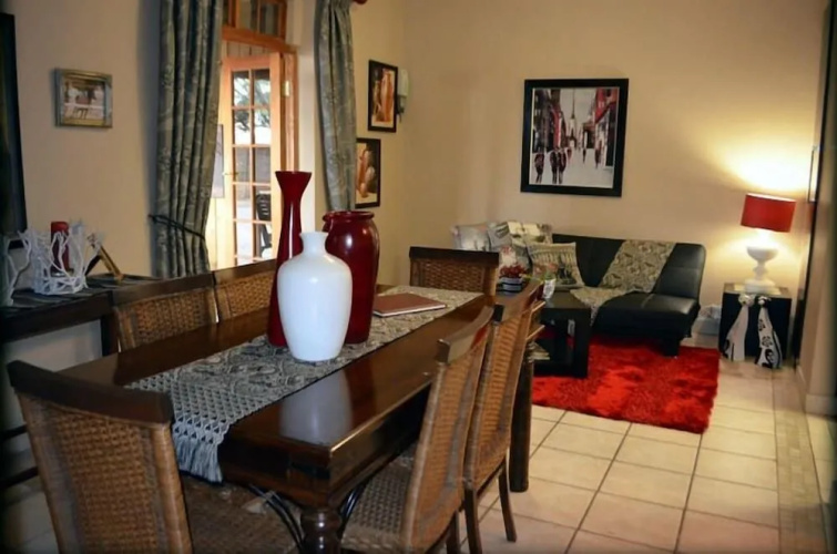 De Stallen Guesthouse