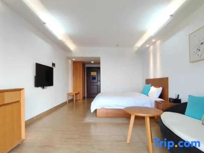 Standard Double room with balcony and with lake view