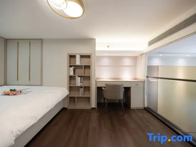 2 Bedrooms Double Apartment