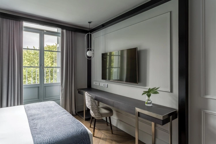 Guest rooms