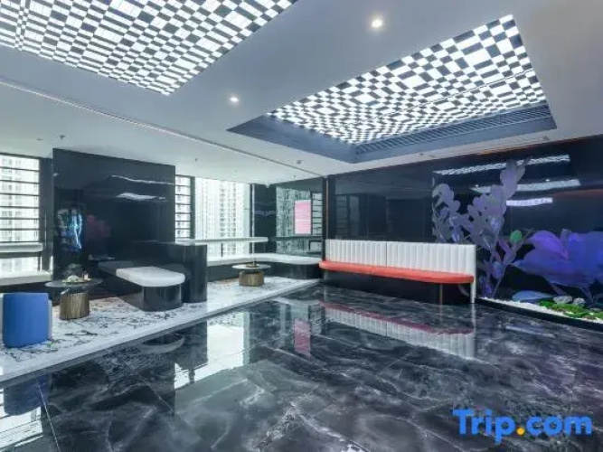 S Hotel (Chongqing Liujiaping Subway Station)