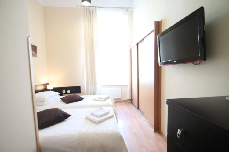 Navigator Apartments