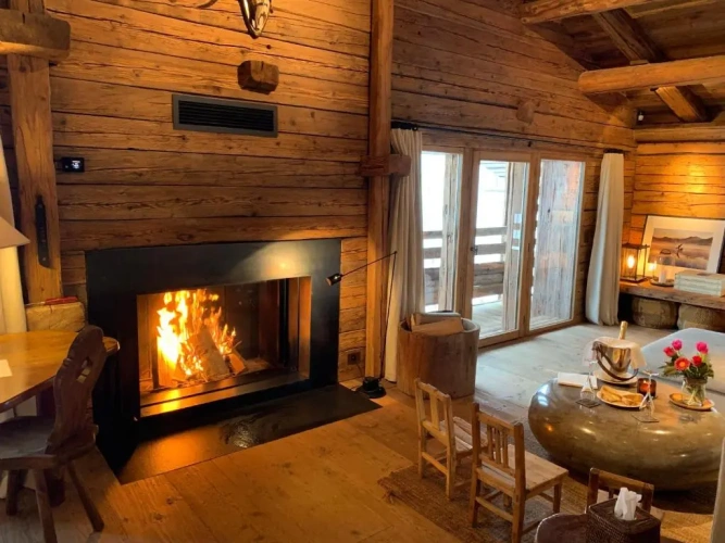 Deluxe Suite with balcony and with view