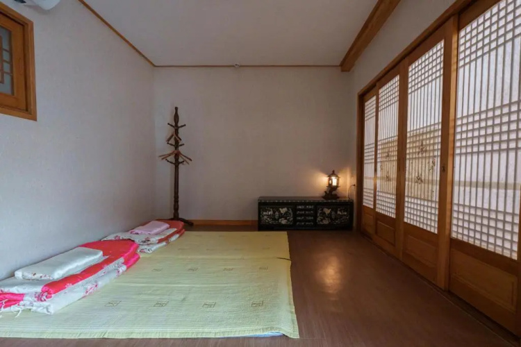 Aega Hanok Guesthouse