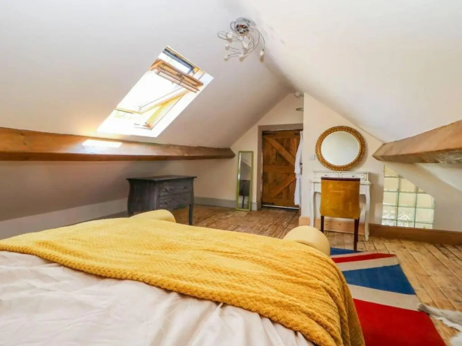 Charming 2-bed Cottage in Otley