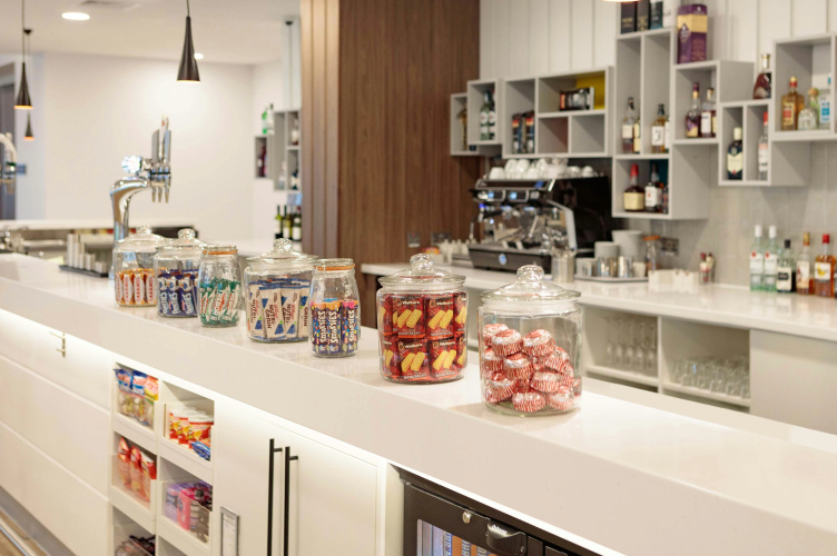 Hampton by Hilton Edinburgh Airport photo 12
