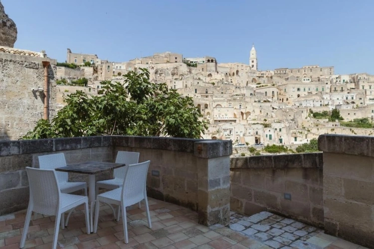 Deluxe Double room with city view
