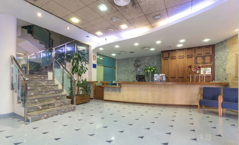 Bahía Aparthotel