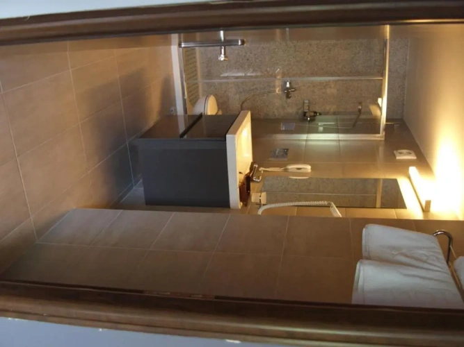 1 Bedroom Suite