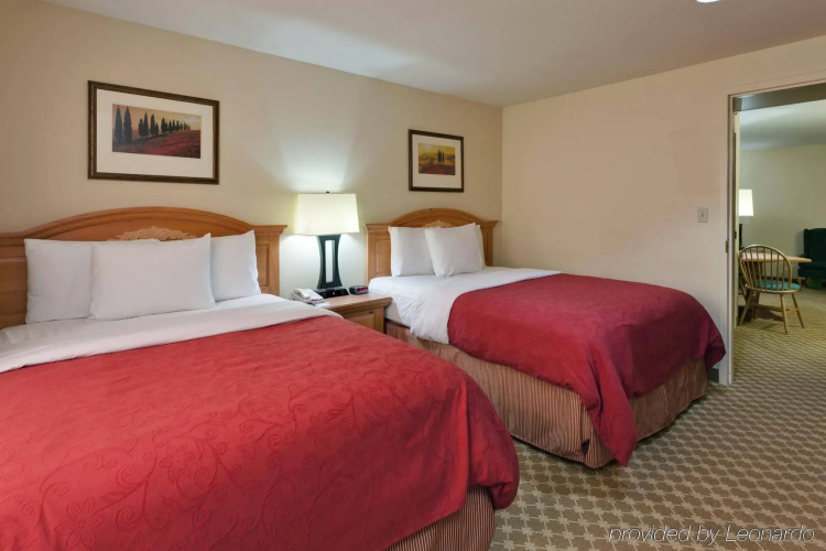 Radiant Inn & Suites