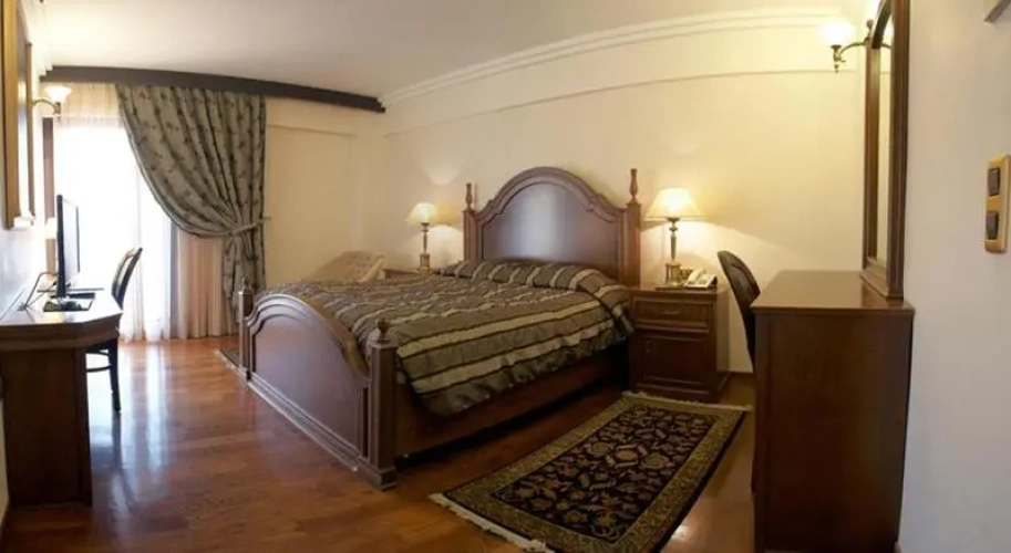 Standard Triple room with balcony