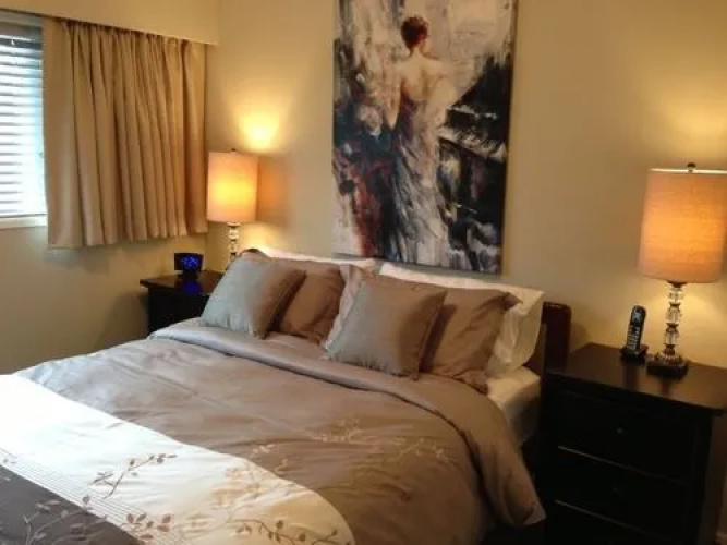 Midtown Suites