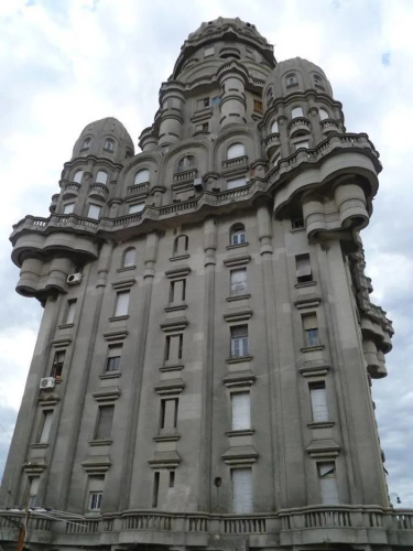 Salvo Suites