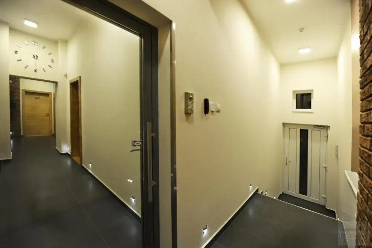 Lucky 8 Guesthouse