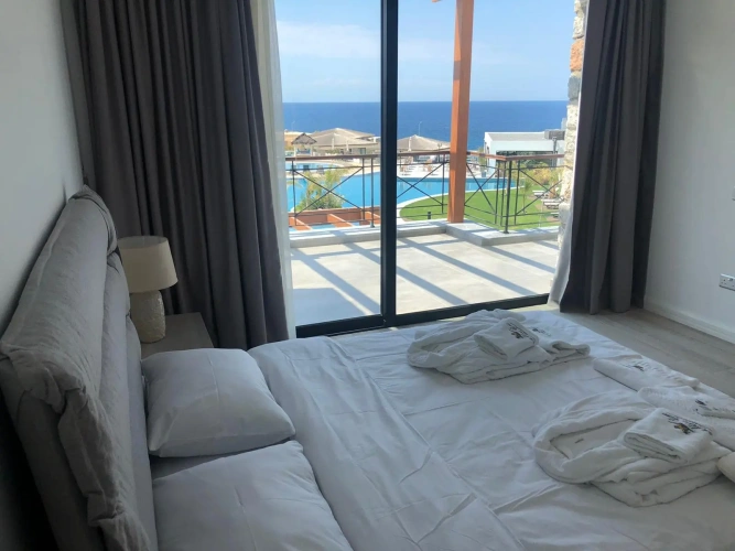 2 Bedrooms Penthouse Suite