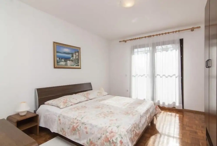3 Bedrooms Apartment with balcony