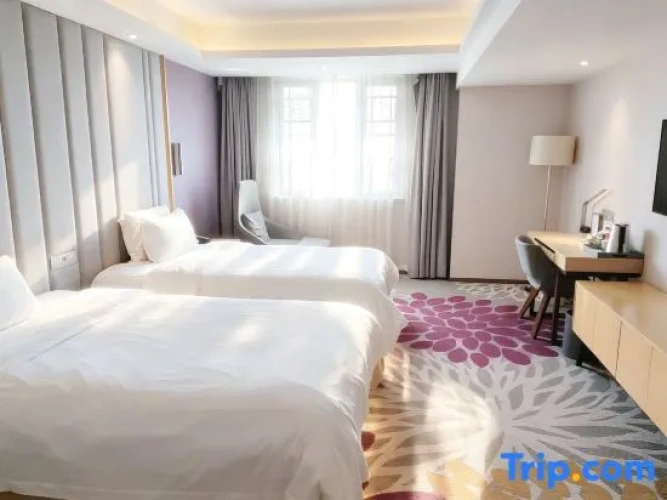 Deluxe Double Family room