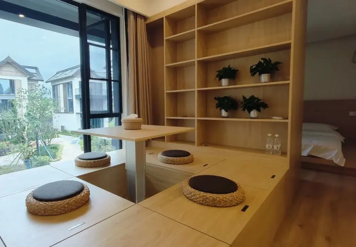 Family Suite with courtyard view