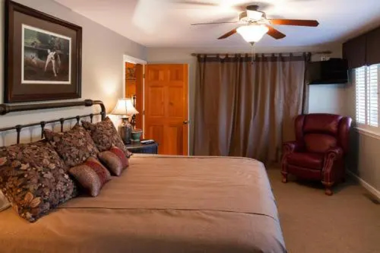 Live Oak Bed And Breakfast