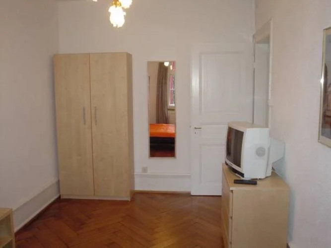 Apartments Logis 69