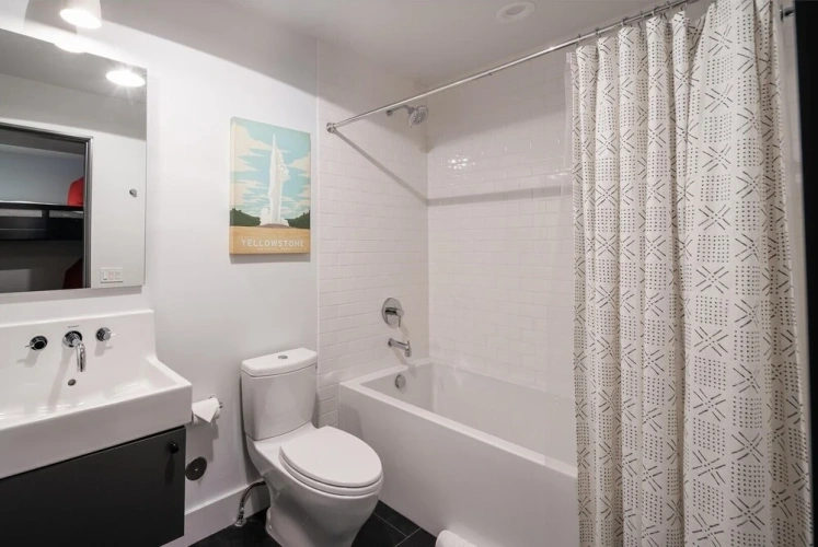 3 Bedrooms Cottage