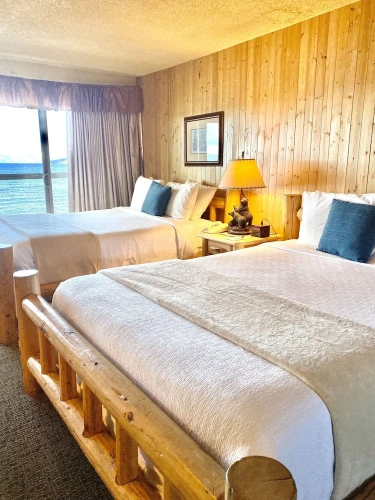 Deluxe Quadruple room with lake view