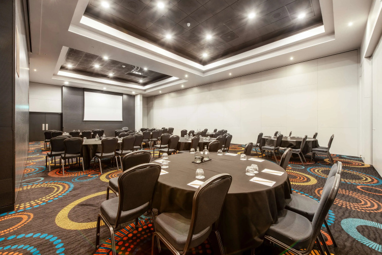 Radisson Red London Heathrow photo 20