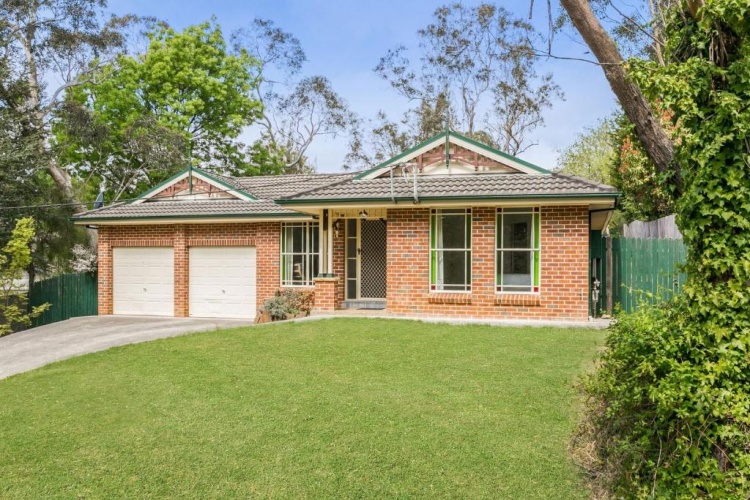 5 Bedrooms Double Cottage
