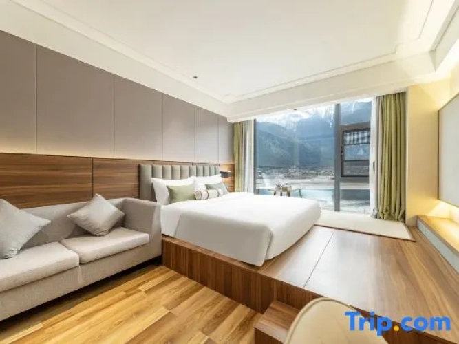 Deluxe Single room with view