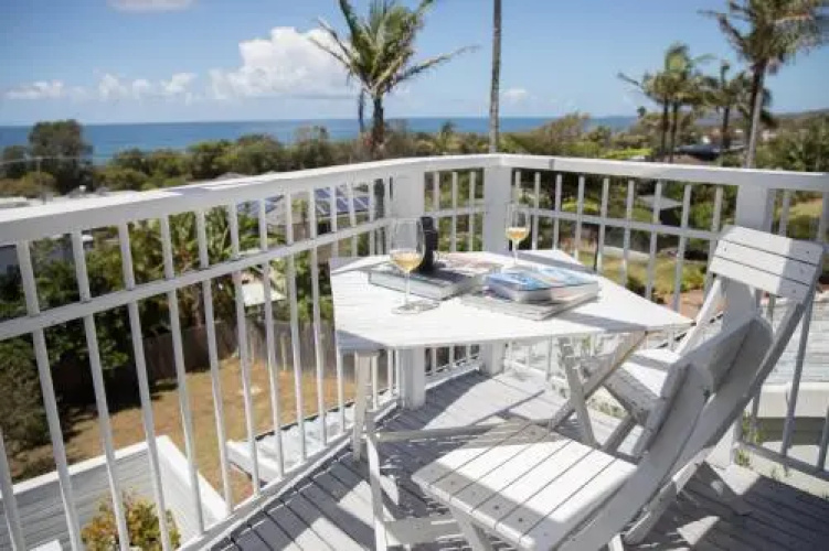 White Beach Cottage