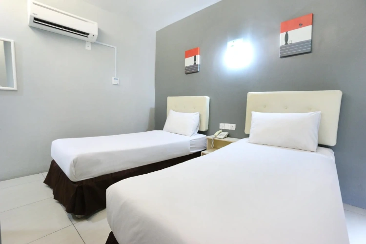 Superior Twin room