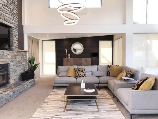 4 Bedrooms Cottage